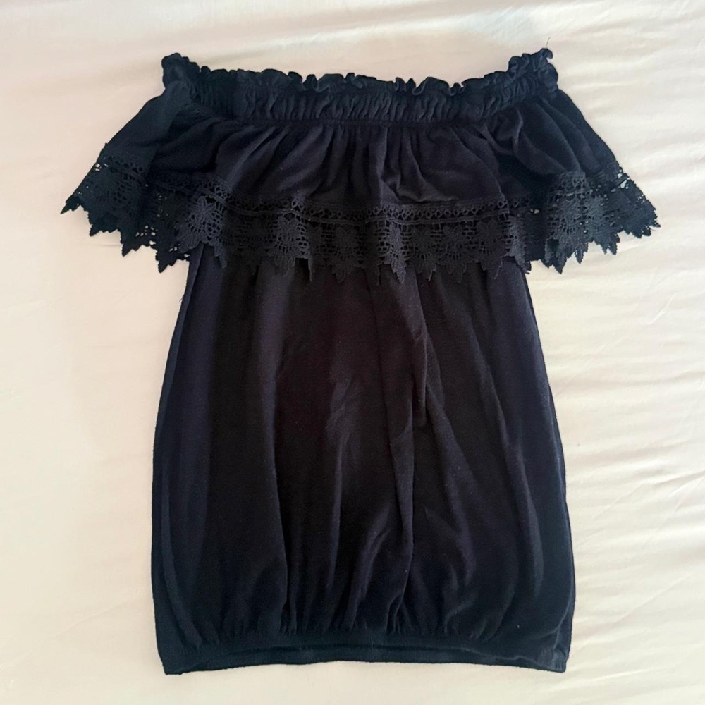 Altard State black off the shoulder full length elastic hemline top - Picture 2 of 3